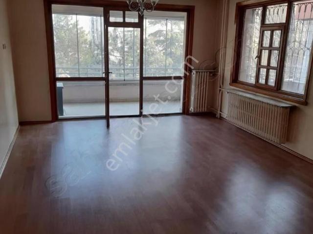 Şehrin Merkezinde Nene Hatun Parkına Cephe Bakımlı Daire