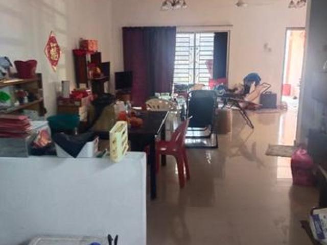 Ehsan Jaya Double Storey Terraced GG