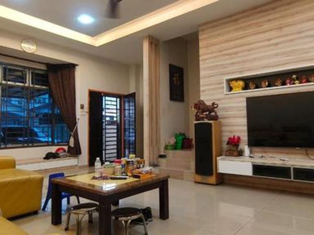 Ehsan Jaya Jalan EJ4 Double Storey Terrace For Sales