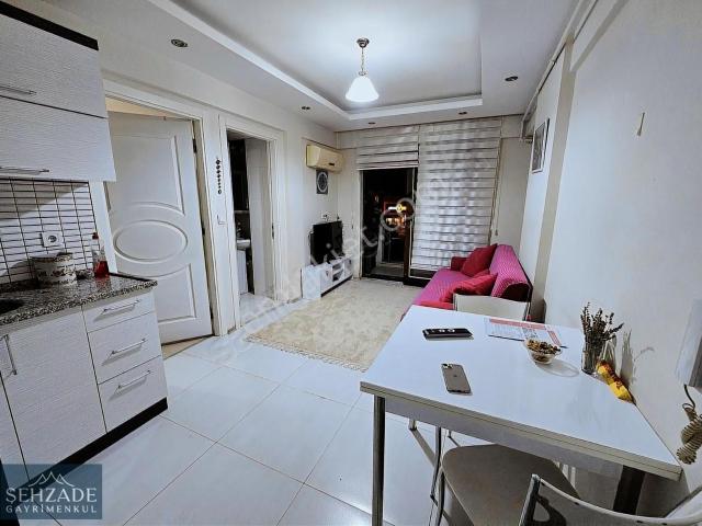 Şehzade'den Kınıklı Mah Satılık 1+1 Apart