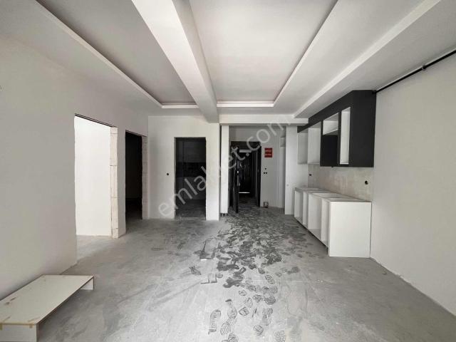 Şehzade'den Özel Sağlık Hastanesi Arkası Satılık 2+1 Apart