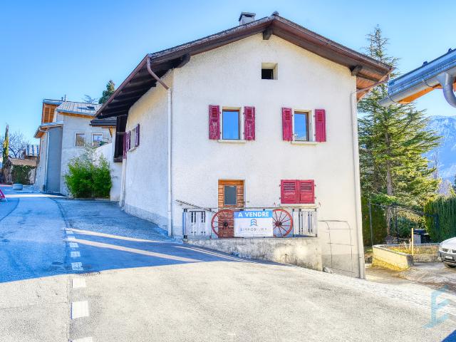 EINZELAGENT 4 1/2 Zimmer Dorfhaus im Zentrum von Venthône