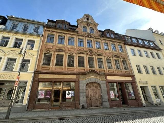 Einzeldenkmal mit opulenter Schmuckfassade Sanierungsobjekt im Herzen der Altstadt