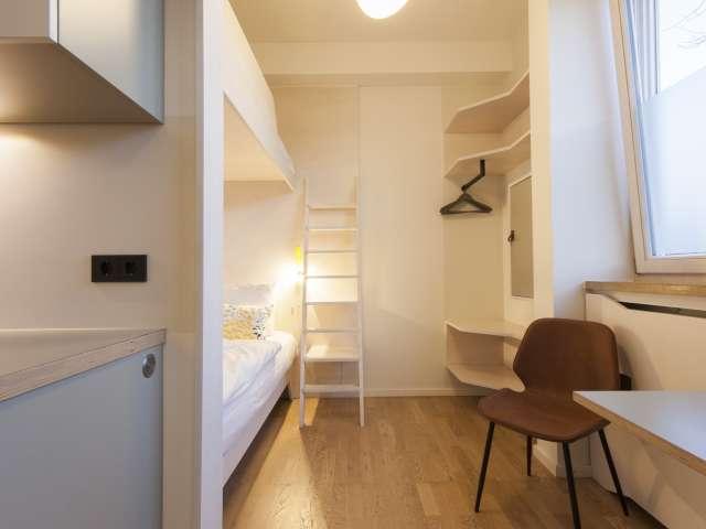 Einzimmerwohnung zu vermieten in Unterhaching, München