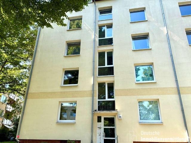 Einziehen & wohlfühlen – helle Wohnung mit Balkon
