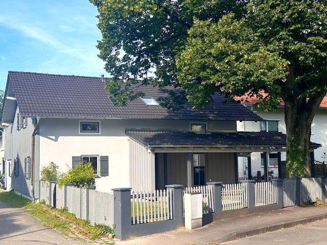 Einziehen und wohlfühlen! EFH perfekt für eine Familie!