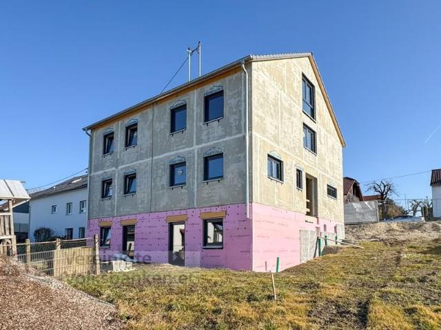 EINZIEHEN UND WOHLFÜHLEN HOCHWERTIGE NEUBAU DHH IN OHMENHAUSEN