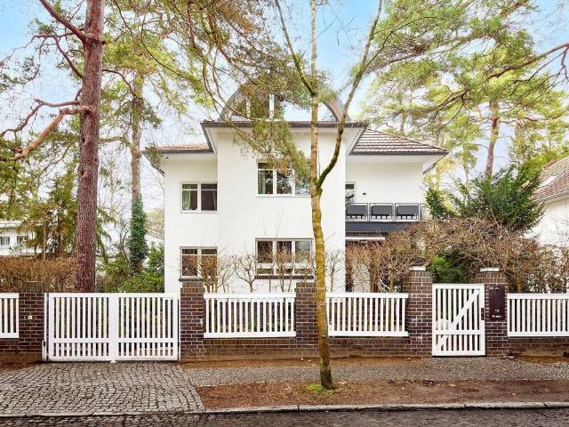 Zu Hause sein auf Waldgrundstück mitten in Dahlem!