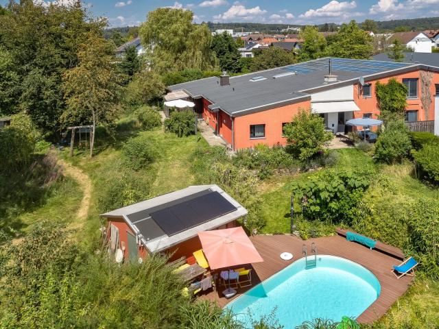 Einzigartig! 3075m² Naturgarten, Pool+Gartensauna, Ortsrandlage. Viel Raum für Hobby/Beruf u. Wohnen