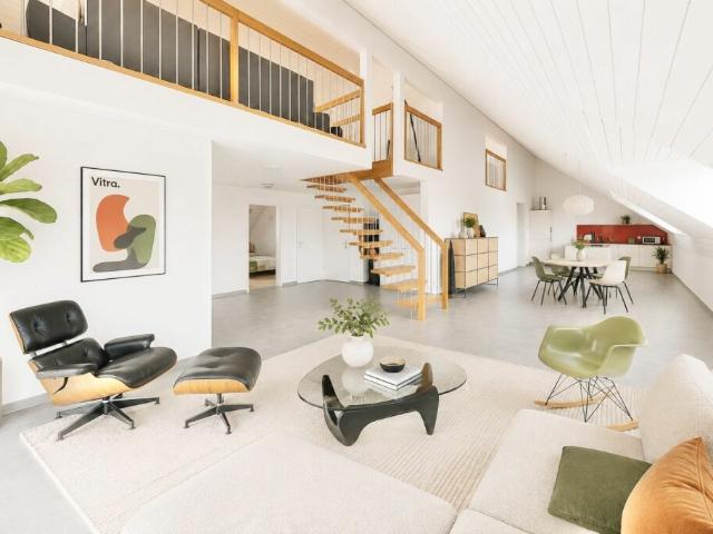Einzigartige 5.5 Zimmer Dachwohnung mit Galerie