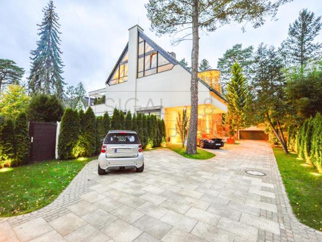 EINZIGARTIGE GALERIE DACH MAISONETTE MIT SENSATIONELLEM BLICK
