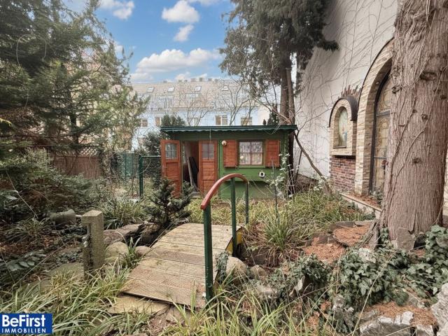 Einzigartige Gelegenheit: Traumhaftes Mehrfamilienhaus in eleganter Lage von Gersthof