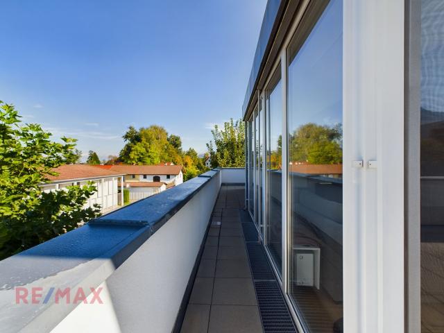 Einzigartige Dachgeschosswohnung mit atemberaubender Terrasse