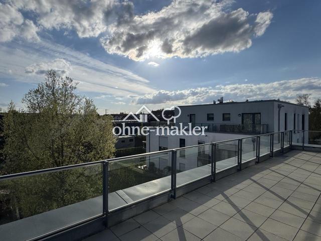 Einzigartige Dachterrassenwohnung in Seenähe