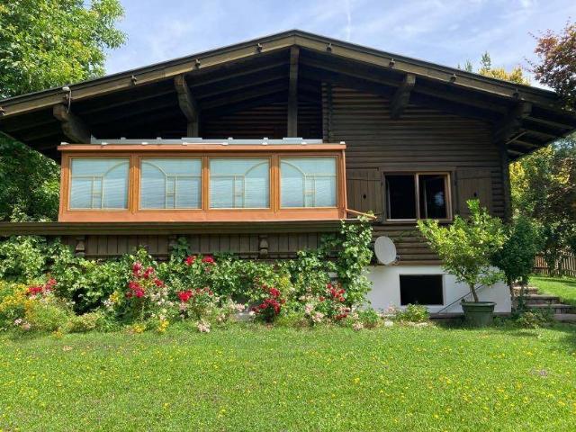 Einzigartige idyllische Lage: Bungalow mit 824 qm Grund PROVISIONSFREI