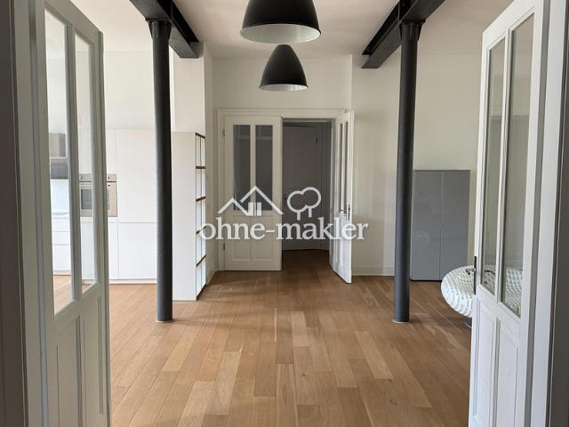 Einzigartige Wohnung mit Loft Charakter im historischen Gebäude