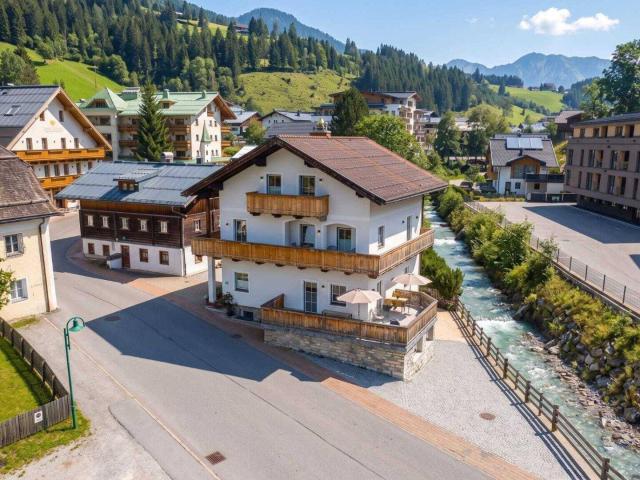 Einzigartiges Apartmenthaus mit 7 Wohneinheiten und touristischer Nutzungsmöglichkeit in Dienten am Hochkönig zu verkaufen