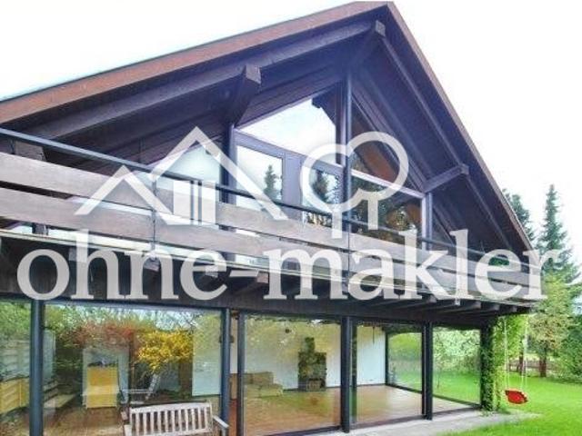 Einzigartiges Architektenhaus mit großem Garten in Top Lage ohne Maklerprovision