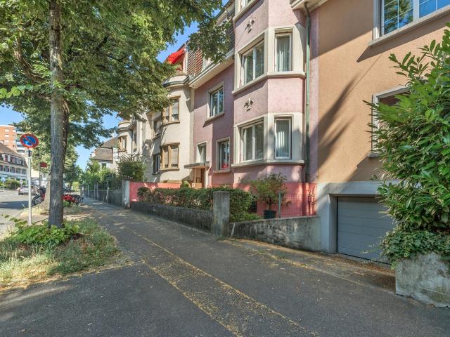 Einzigartiges EFH oder MFH im Neubad