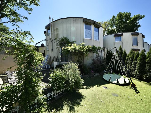 EINZIGARTIGES EINFAMILIENHAUS IN ZYLINDERFORM