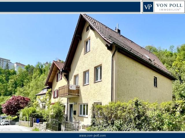 Einzigartiges Einfamilienhaus mit PV/Solarthermie und verwunschenem Garten