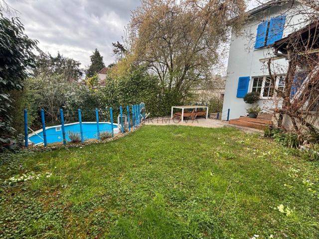 Einzigartiges Reiheneinfamilienhaus an bester Lage sucht einen neuen Besitzer!