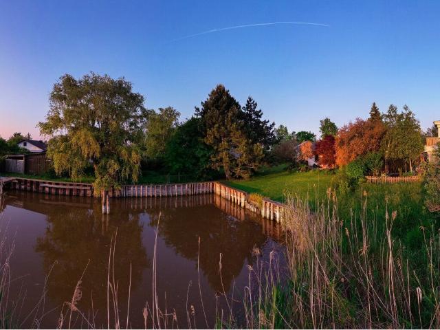 Einzigartiges Seegrundstück in Neusiedl am See für € 900.000 !