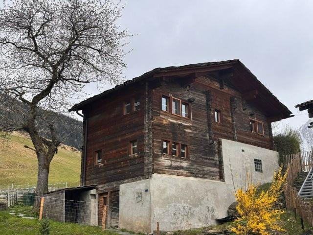 Einzigartiges Walliser Chalet
