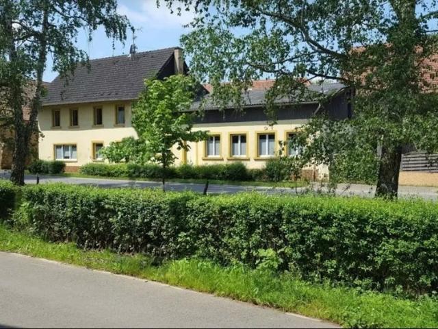 Einzigartiges Wohnambiente: Historischer Charakter modern interpretiert mit hochwertiger Ausstattung