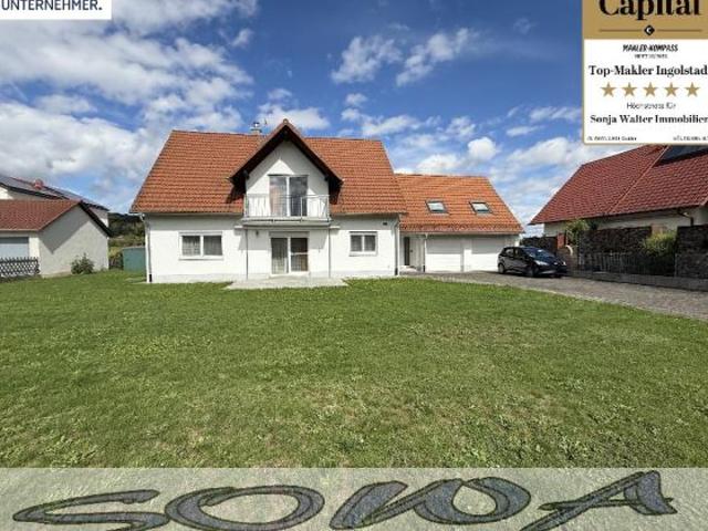 Einzugsbereites Zweifamilienhaus mit Keller, Doppelgarage und Wärmepumpe Ein Objekt von SOWA Immobilien und Finanzen