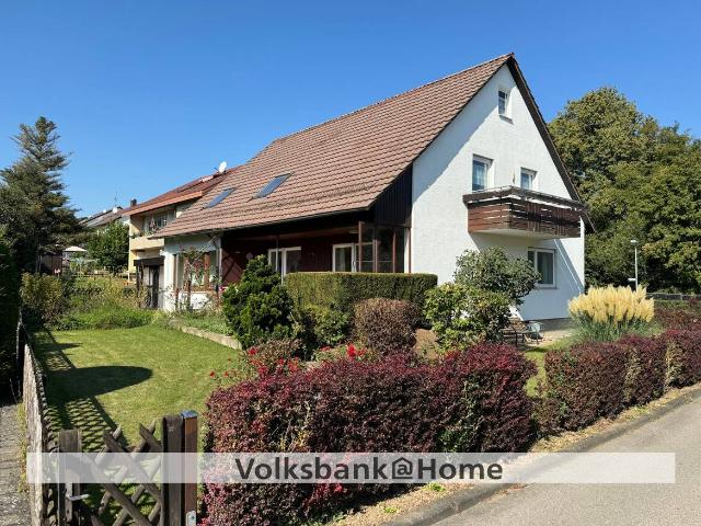 Ein bis Zweifamilienhaus auf schönem Eckgrundstück