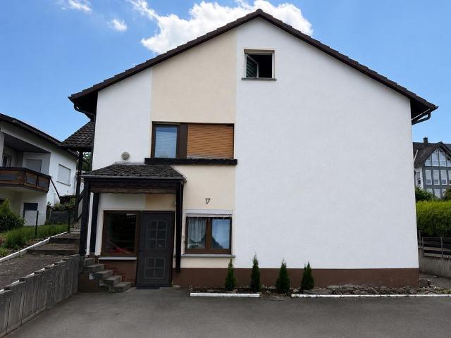 Ein bis Zweifamilienhaus in bester Lage von Dodenau