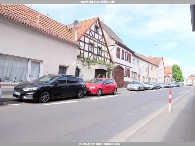 Ein Gewerbe und Handwerkerhaus für vielseitige Nutzung in Bestlage