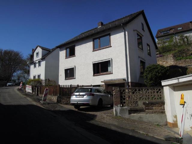 Ein Familien Zwei Familien Haus im Ortskern Kassel Wolfsanger