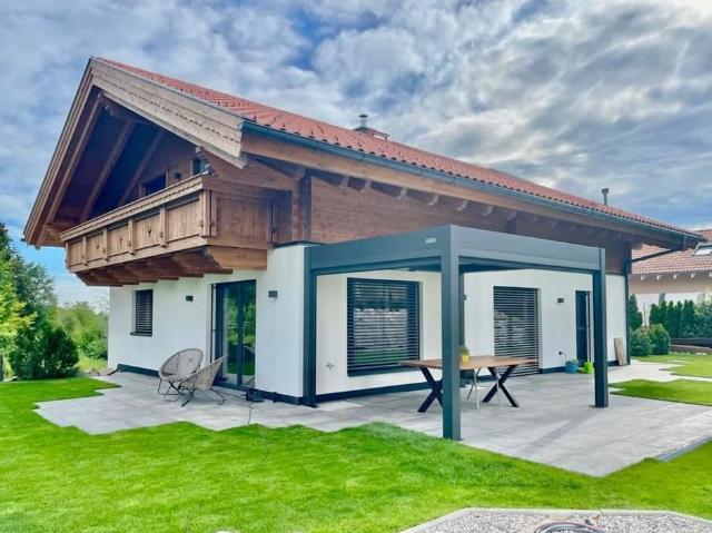 Ein Familienidyll: Ihr Traumhaus vor den Toren Münchens Baujahr 2023 Hochwertige Ausstattung