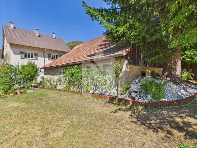 Ein Haus drei Wohnungen unzählige Möglichkeiten, ideal für Familien und Anleger