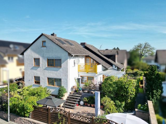 Ein Haus für alle Lebensmodelle: Familie, Arbeiten & Generationenwohnen in Leeheim