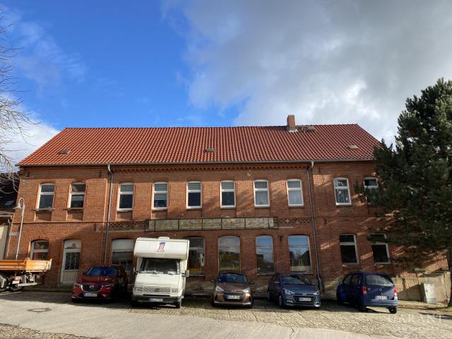 Ein Objekt, viel Potential Wohn /Geschäftshaus in Teuchern