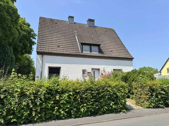 EIN ODER ZWEIFAMILIENHAUS MIT GARTEN IN GUTER LAGE VON DORTMUND NETTE