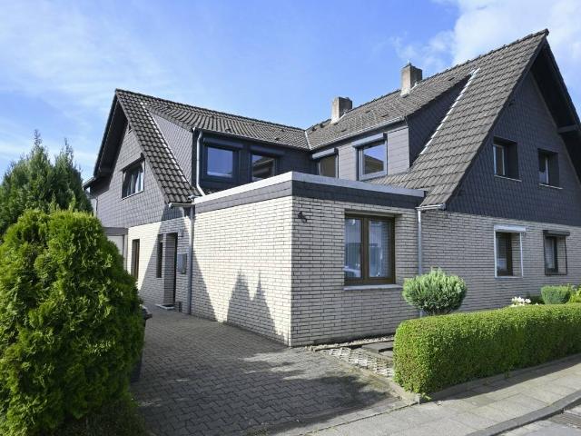 Ein Ort zum Ankommen! Charmante Doppelhaushälfte mit schönem Sonnengarten