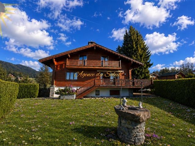 Ein prächtiges 8,5 Zimmer Chalet am Rand des Ballesteros Golfplatzes in Crans