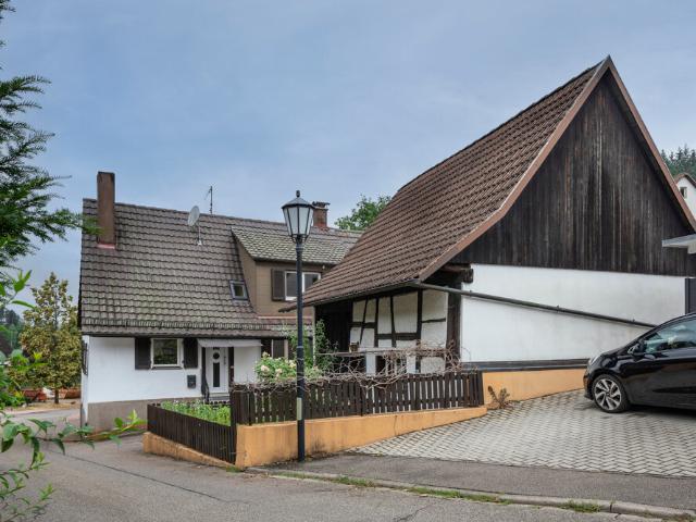 Ein Rückzugsort in der Idylle Perfekt zum Ausbauen mit Scheune