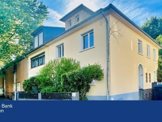 Ein Wohnkunstwerk in Hürth für Menschen mit Geschmack