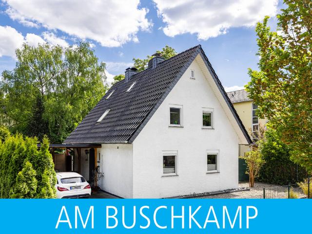 Ein tolles Angebot! Einfamilienhaus mit Carport