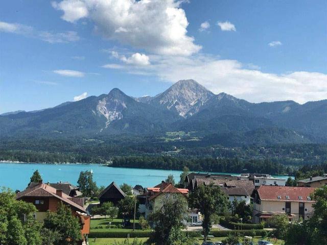 Ein Zimmer Anlage Appartement mit See und Panoramablick / Faaker See