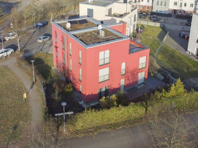 Ein Zuhause zum Ankommen, Aufatmen und Wohlfühlen: Ihre Haushälfte am Feldrand von Berlin Rudow