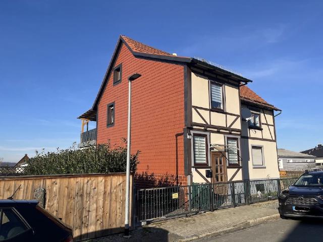 Ein Zweifamilienhaus in Ilsenburg mit großem Grundstück