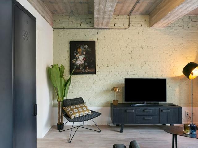 EINDHOVEN, Short stay volderhof