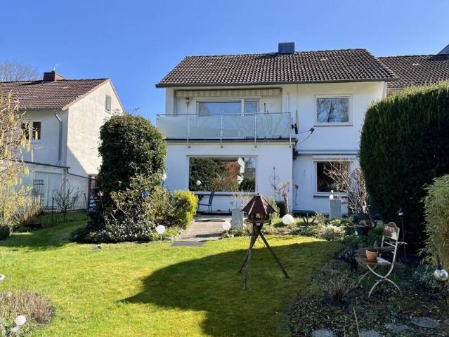 Eine gute Gelegenheit! Gepflegtes Reihenendhaus in ruhiger Lage