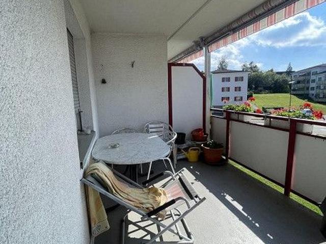 Eine gute und einfach ausgestattete 3 Zimmerwohnung in Uster